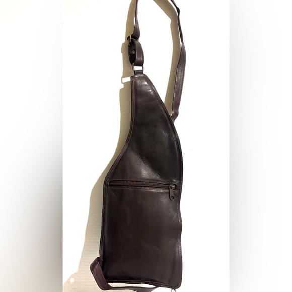 Vintage Dark  unsiex Brown Leather Sling shoulder Bag - Picture 5 of 8
